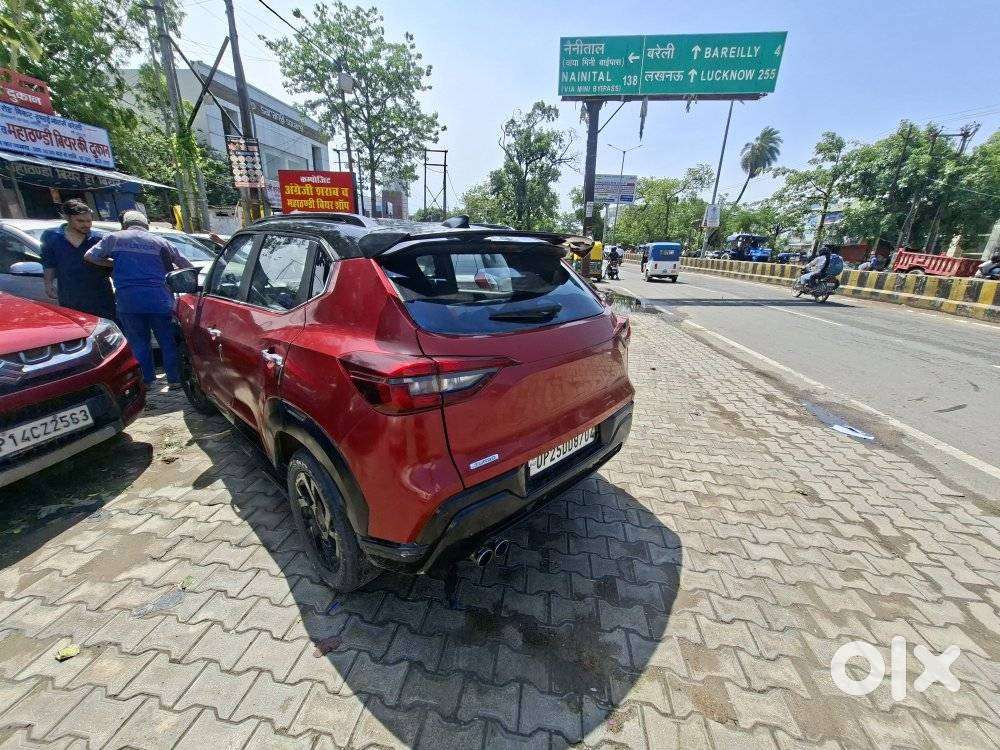 Nissan Magnite 1.0 Xv Premium Dual Tone, 2021, Petrol