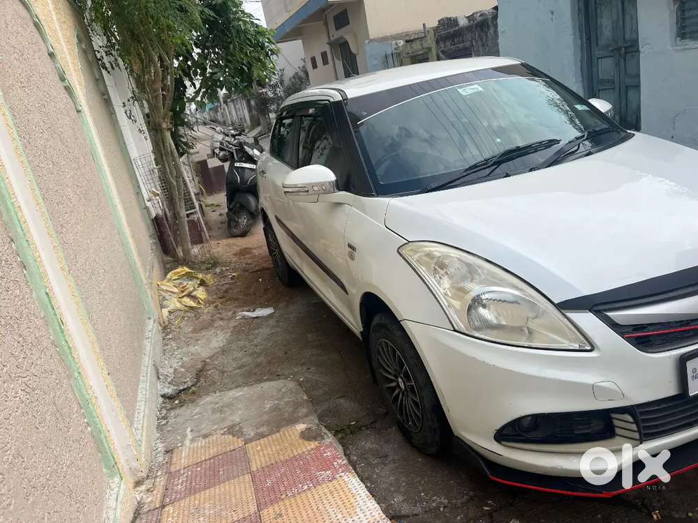 Maruti Suzuki Dzire 2015 Diesel 110700 Km Driven Full Insurance
