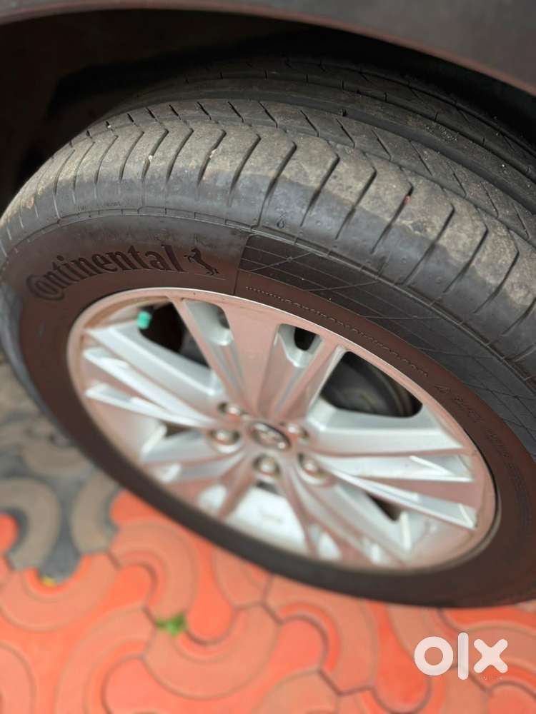 Innova Crysta 2016 Full Option Variant