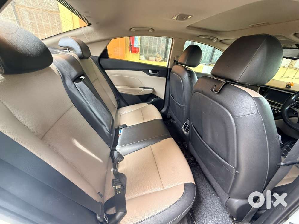Hyundai Verna 2017 Diesel Well Maintained Top End