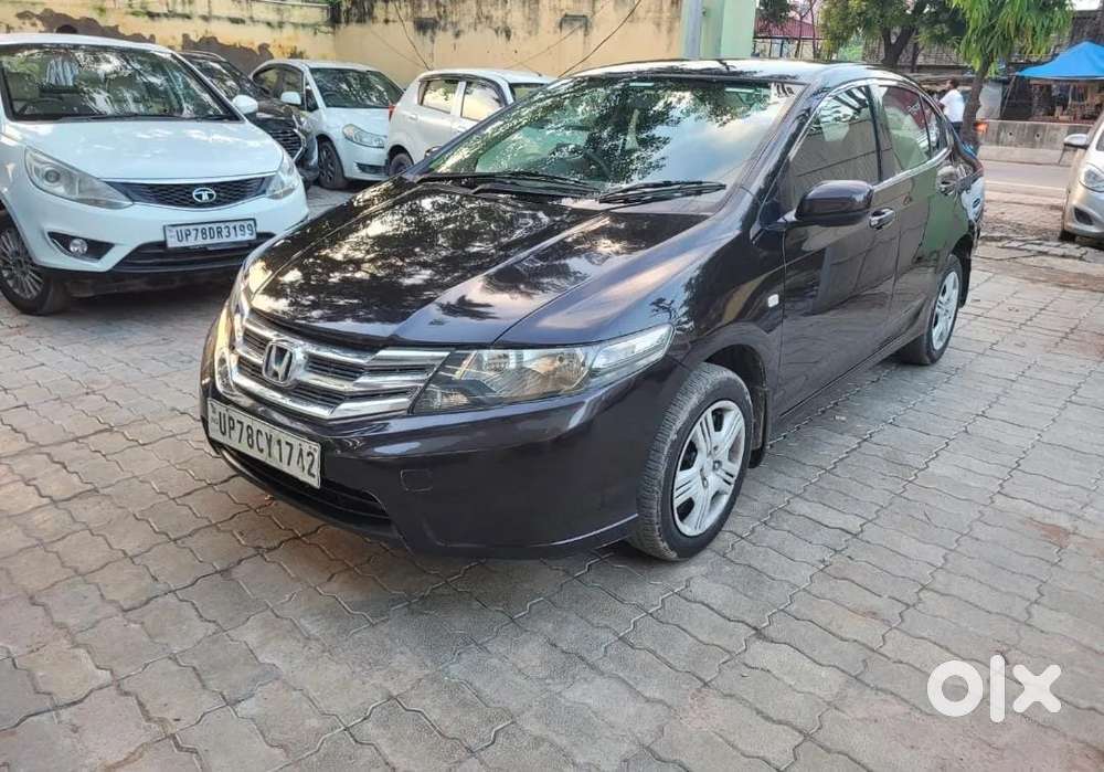 Honda City I Vtec E, 2013, Petrol