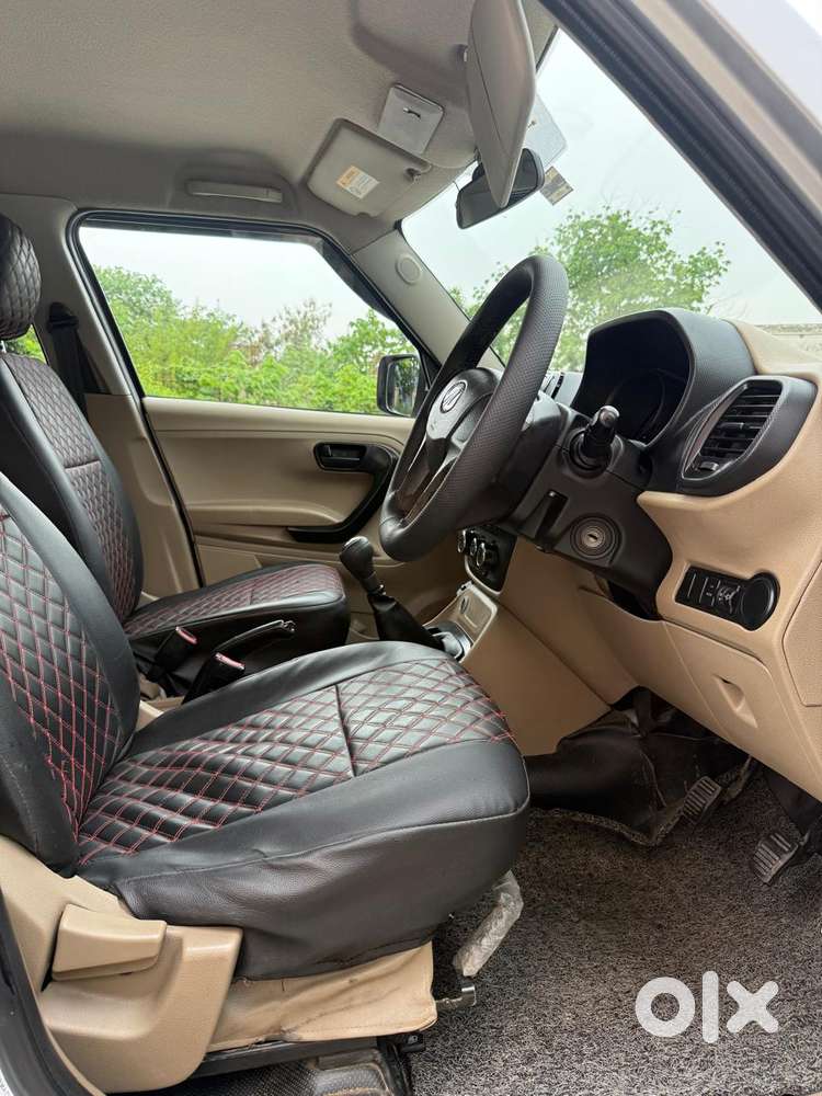 Mahindra Tuv 300 T4 Plus, 2018, Diesel
