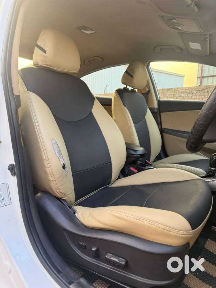 Hyundai Elantra 1.6 Sx Option At, 2012, Diesel