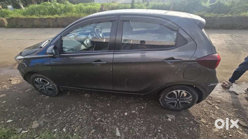 Tata Tiago Xz 2020 &ndash;daytona Grey
Tata Tiago Xz Petrol | 2020