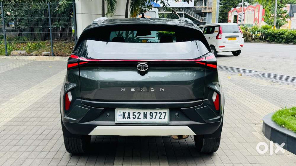 Tata Nexon Creative Plus S 1.2 Revotron Petrol 6 Amt, 2023, Petrol