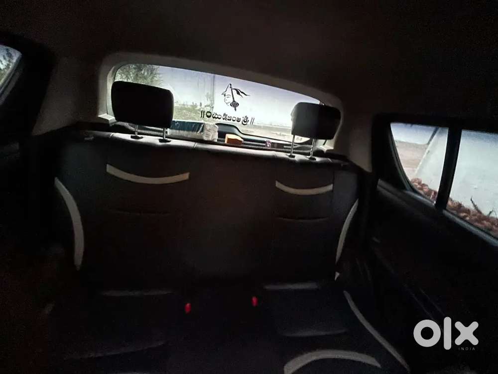 Maruti Suzuki Swift 2013