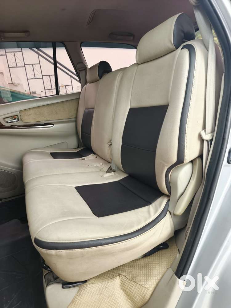 Toyota Innova 2.5 V 7 Str, 2012, Diesel