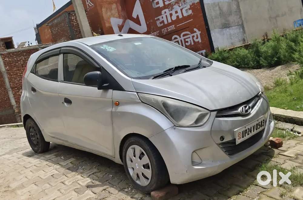 Hyundai Eon 2014 Era Dent Aur Hai Diet