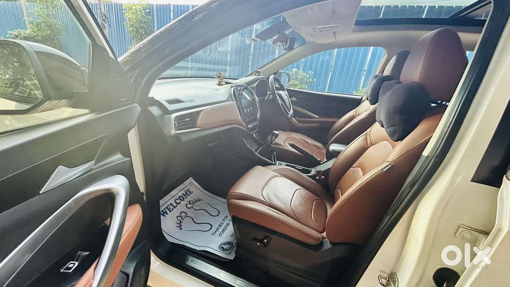 Mg Hector Plus Sharp Pro 2.0 Turbo Diesel 6 Str Dual Tone, 2021, Die..