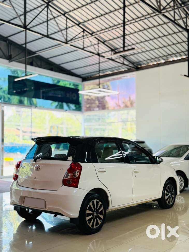 Toyota Etios Liva 1.2 V, 2019, Petrol
