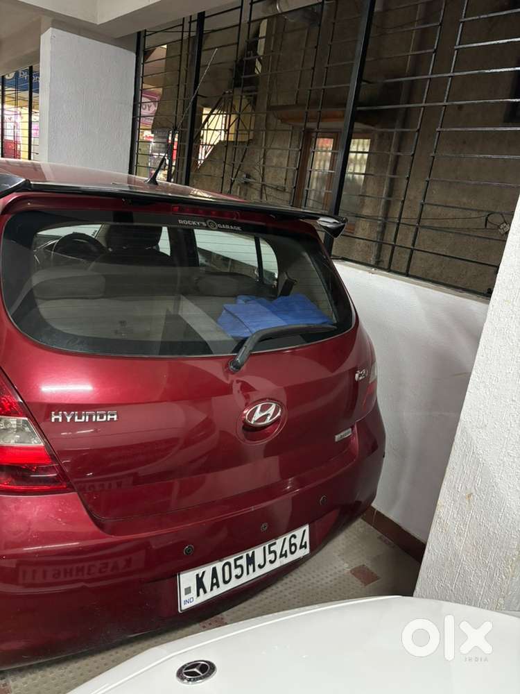Hyundai I20 Petrol Manual 2011