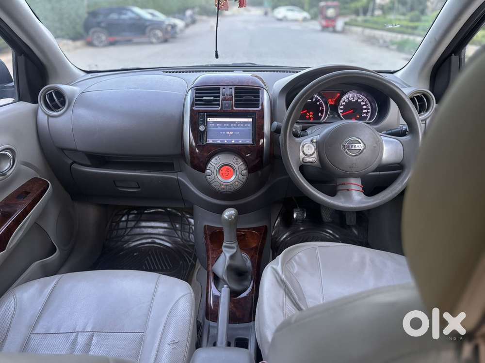 Nissan Sunny Xv, 2013, Petrol