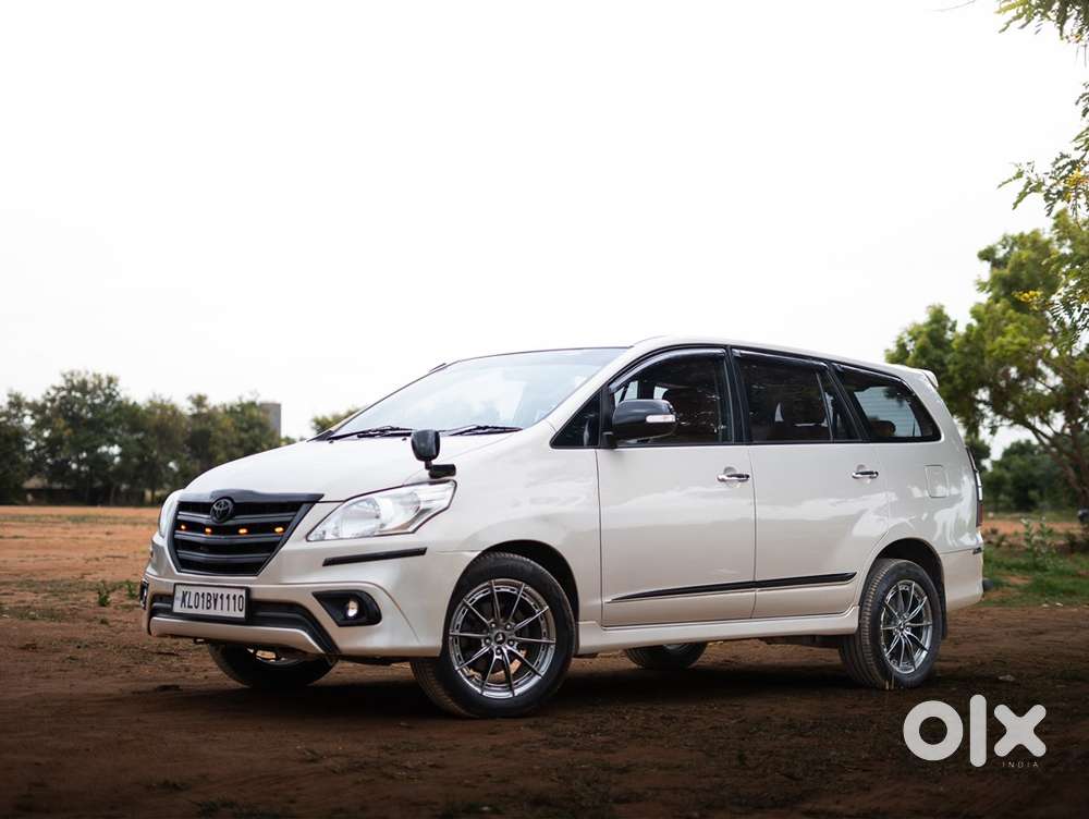 Toyota Innova Diesel 2015 Car