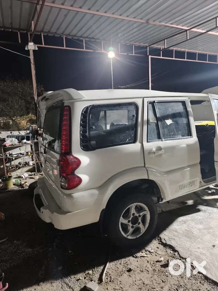 Mahindra Scorpio 2009