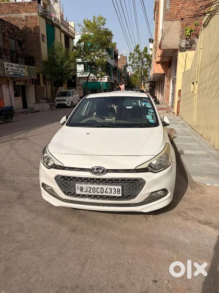 Hyundai I20 2015 Petrol Well Maintained