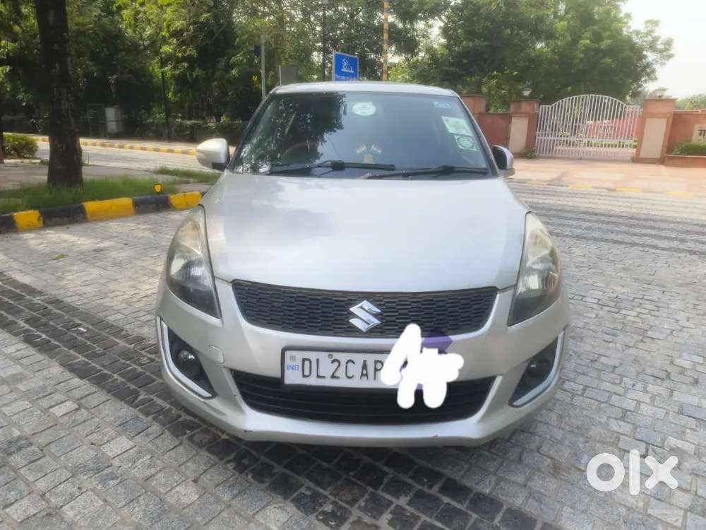 Maruti Suzuki Swift Dlx 2012