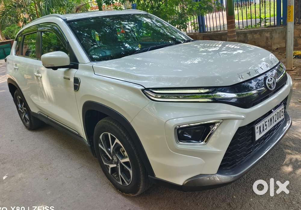 Toyota Urban Cruiser Hyryder 1.5 V Neo Drive At, 2024, Petrol