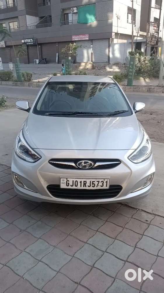 Hyundai Fluidic Verna 2015 Diesel 82000 Km Driven