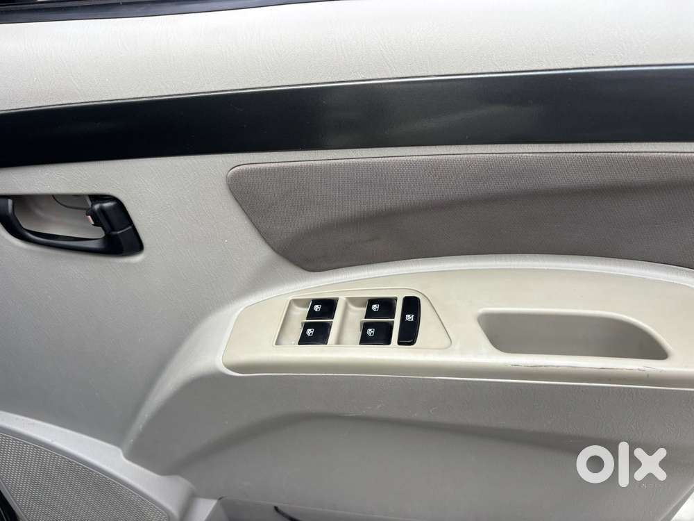 Mahindra Scorpio S4 Plus 9s, 2016, Diesel