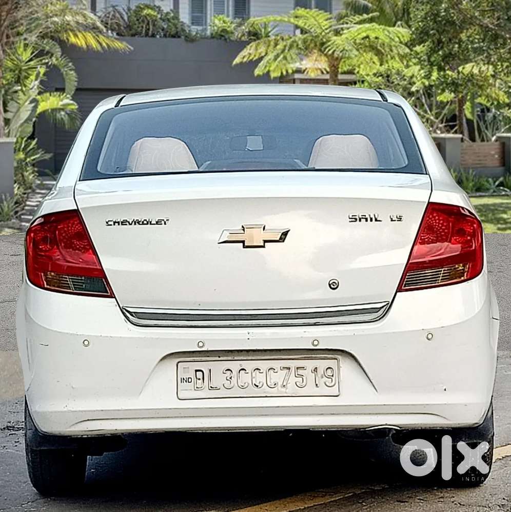 Chevrolet Sail, 2015, Petrol