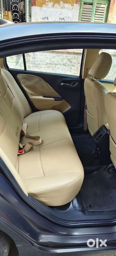 Honda City I-vtec V, 2017, Petrol