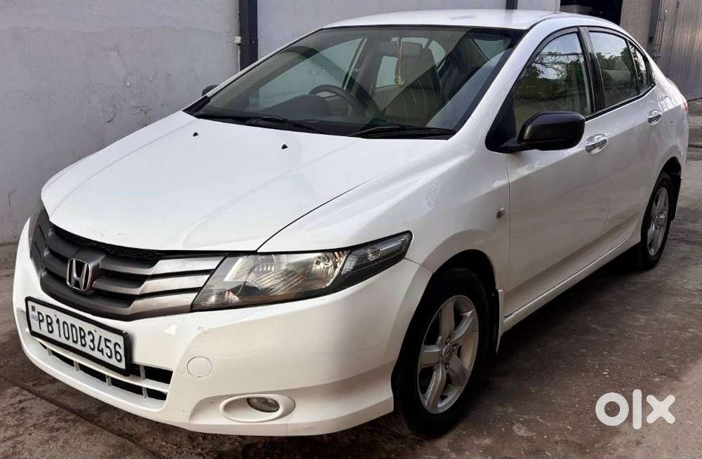 Honda City, 2011, Petrol