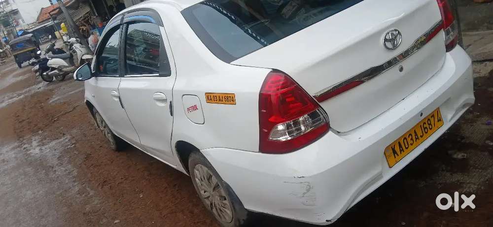Toyota Etios 2014 Cng & Hybrids 200000 Km Driven
