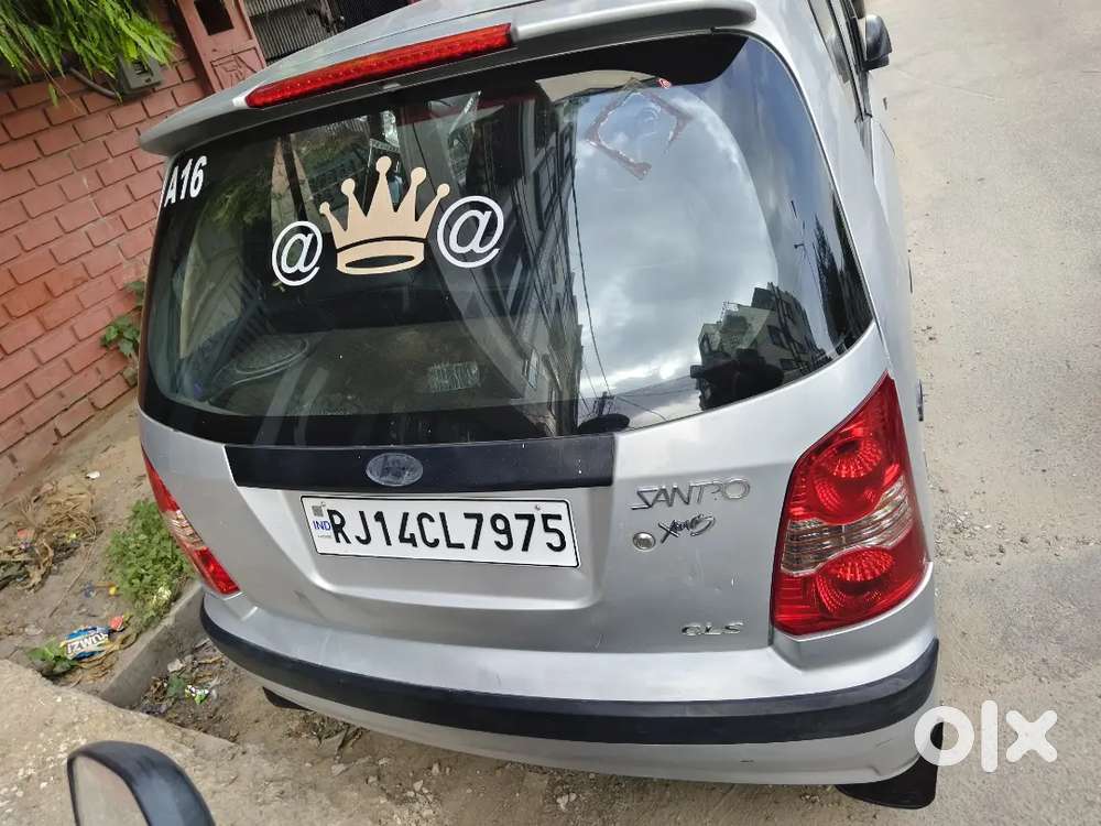 Hyundai Santro Xl Cng 2011 - Reliable Model