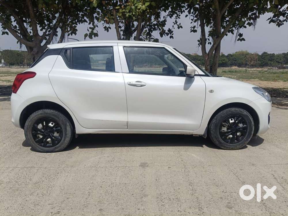 Maruti Suzuki Swift 1.2 Lxi (o), 2020, Petrol