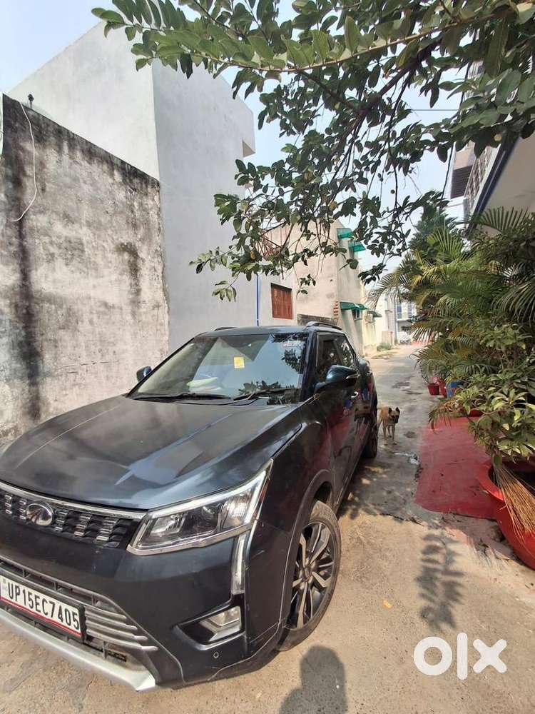 Mahindra Xuv300 Petrol 44000 Km Driven