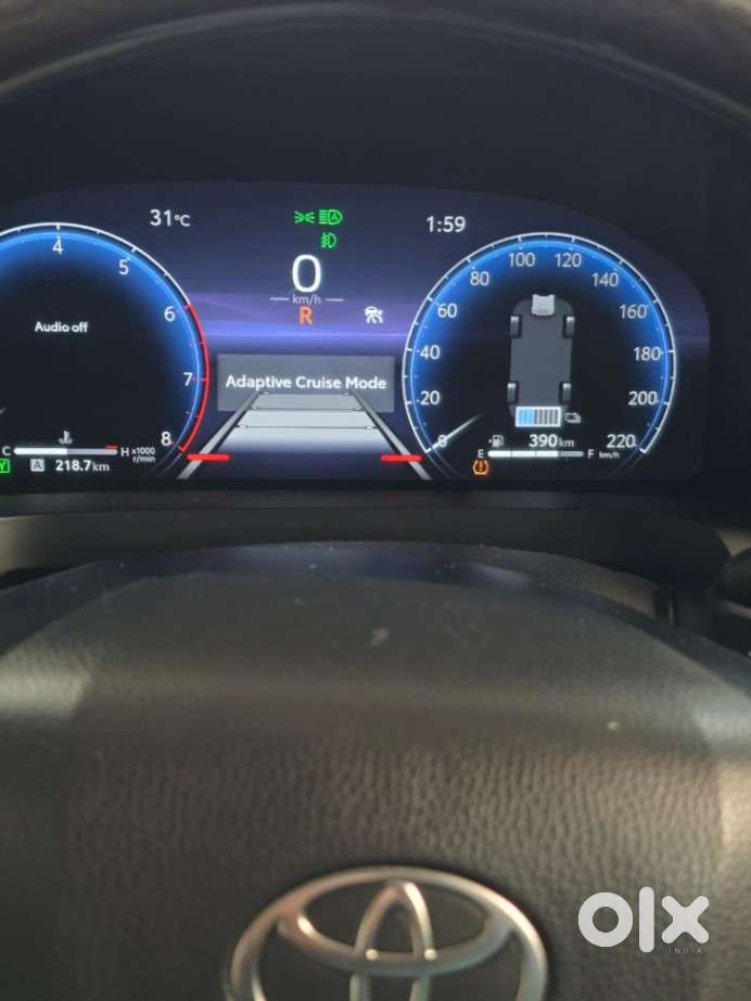 Toyota Vellfire Vip – Executive Lounge, 2024, Electric