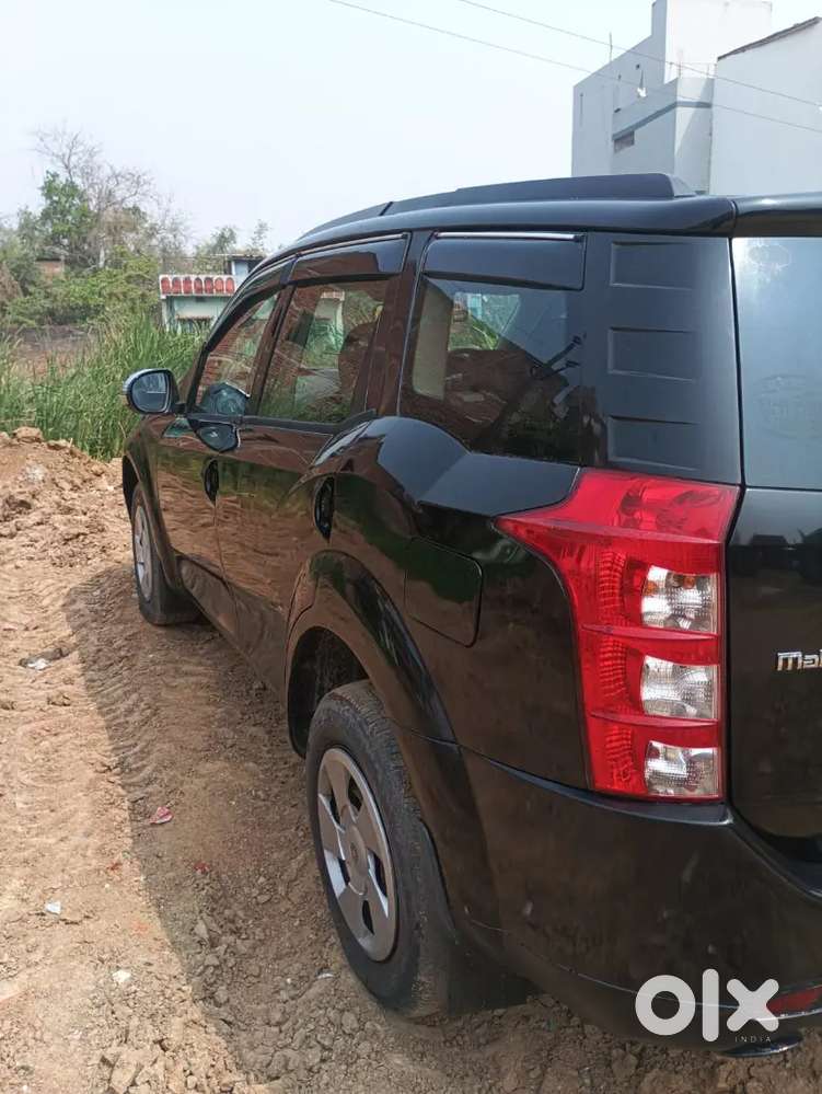 Mahindra Xuv500 2015 Diesel 61268 Km Driven
