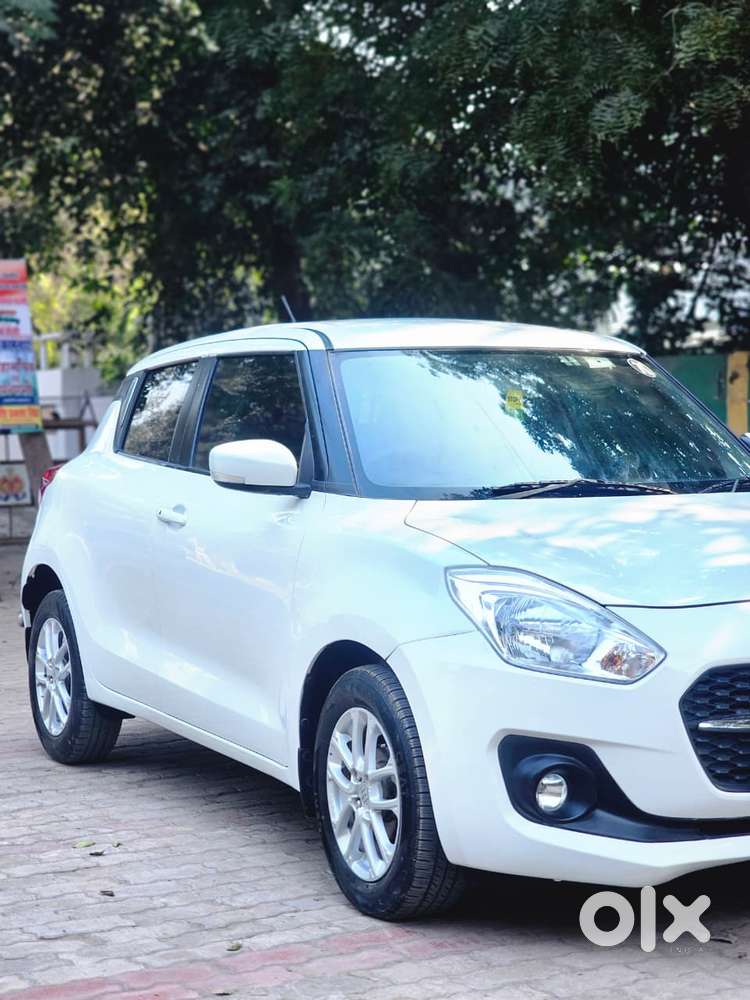 Maruti Suzuki Swift Vvt Zxi, 2020, Petrol