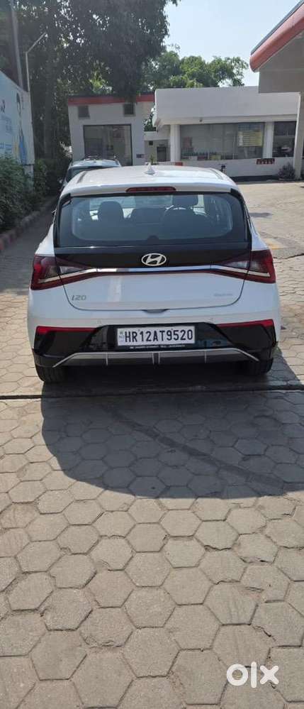 Hyundai Petrol Car 2023