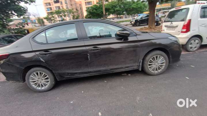 Honda City 1.5 V Mt Exclusive, 2023, Petrol