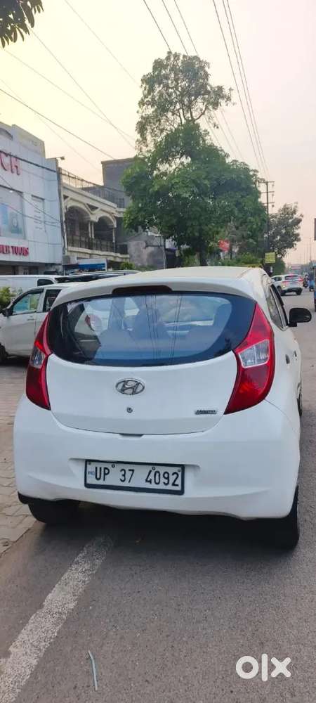 Hyundai Eon 2012 Petrol Well Maintained