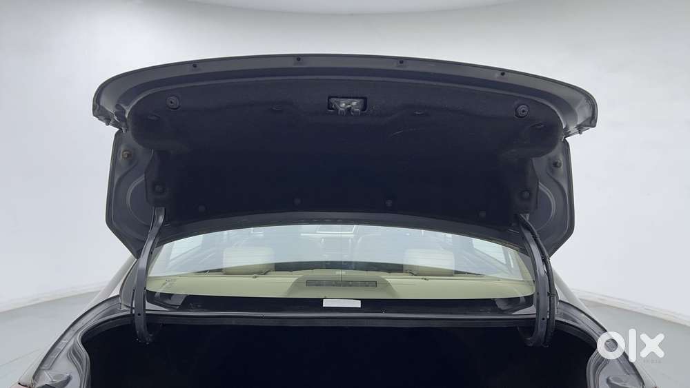 Maruti Suzuki Ciaz 1.5 Alpha Shvs Amt, 2018, Petrol