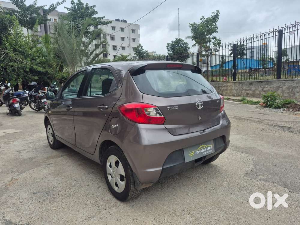 Tata Tiago 1.2 Revotron Xt Rhythm, 2016, Petrol