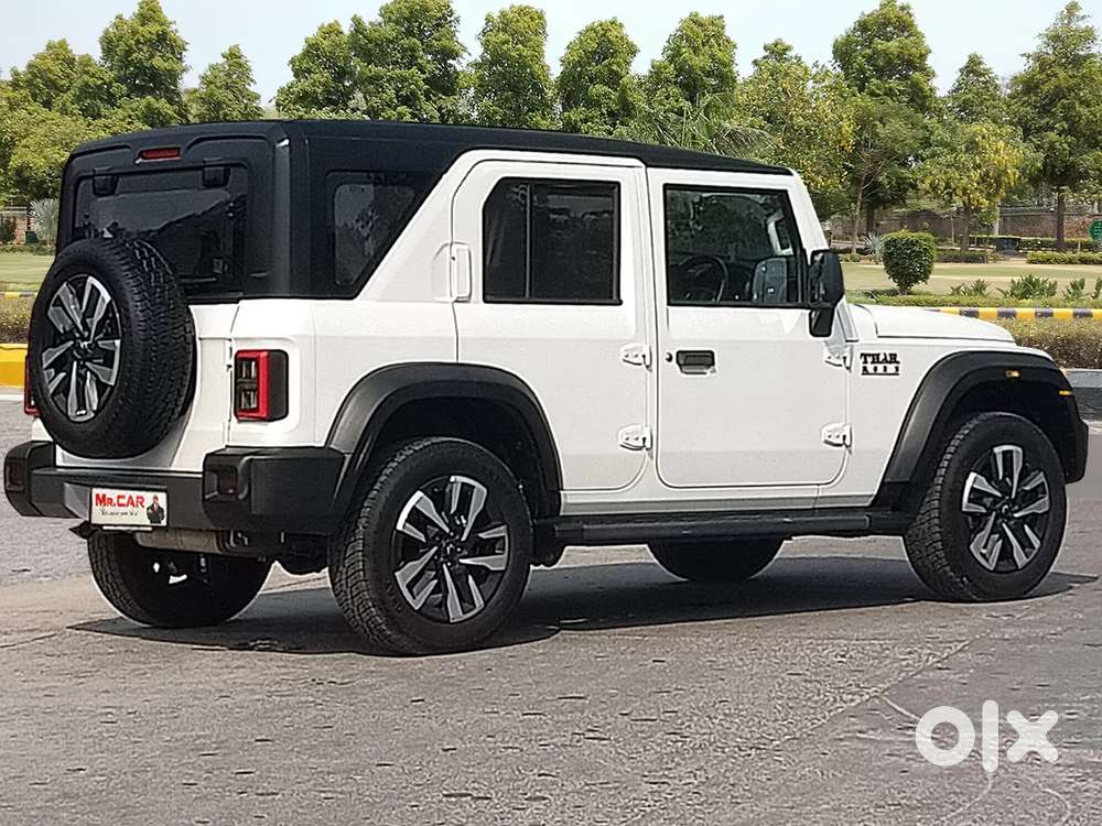 Mahindra Thar Roxx, 2025, Petrol