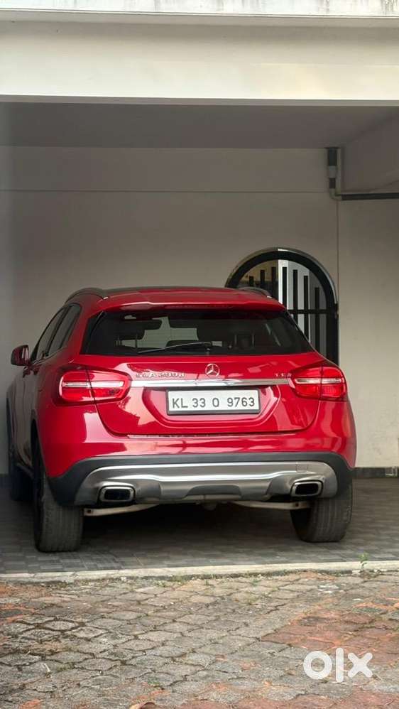 Showroom Condition Benz Gla Automatic