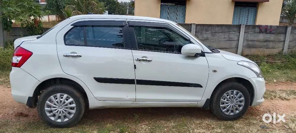 Maruti Suzuki Dzire 2018 Diesel 215568 Km Driven