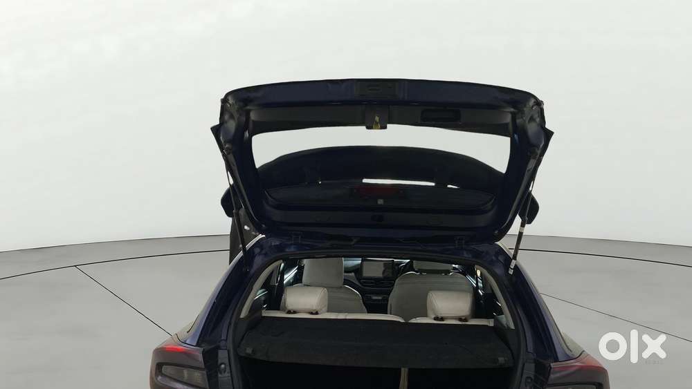 Maruti Suzuki Baleno Zeta Cvt, 2022, Petrol