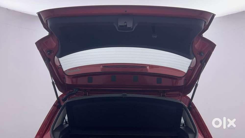 Volkswagen Taigun 1.0 Tsi Highline At, 2022, Petrol