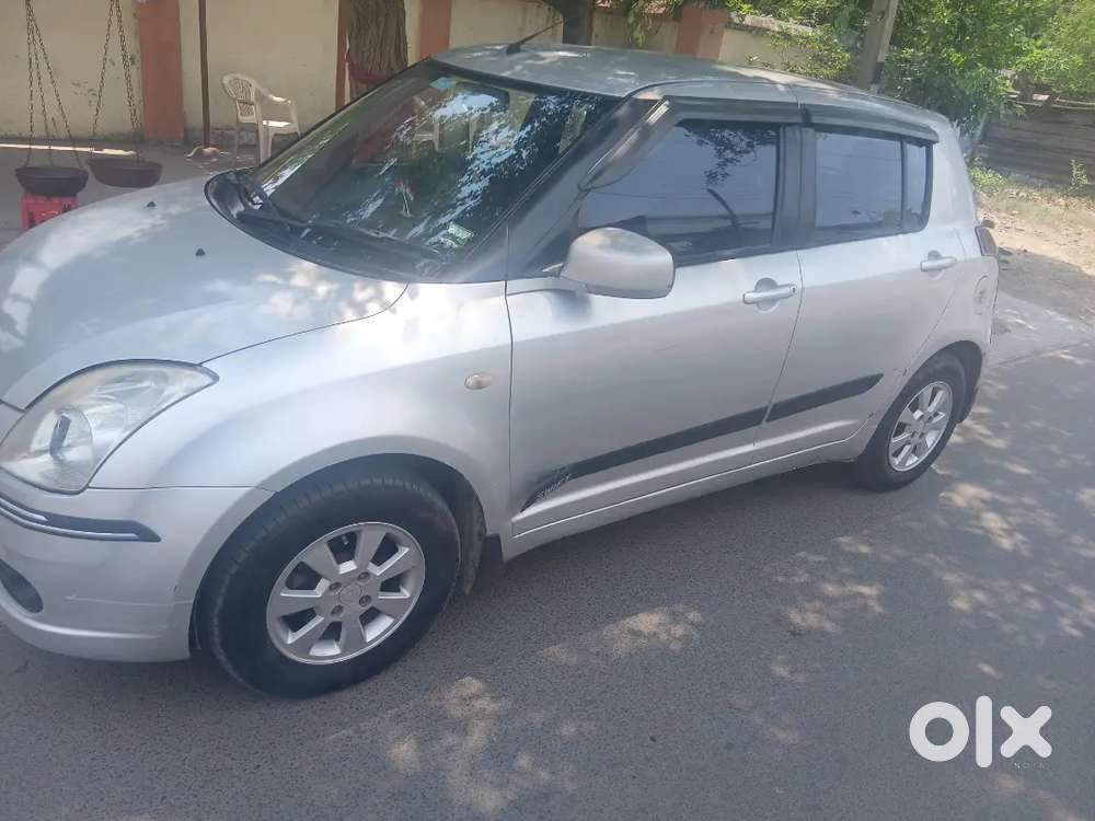 Maruti Suzuki Swift 2007 Petrol