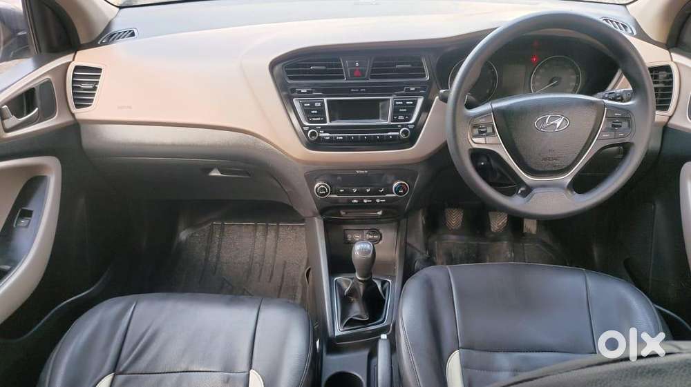 Hyundai I20 Sportz 1.2 Bs-iv, 2017, Petrol