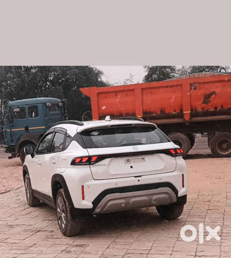 Kisi Bhai Ne Personal Car Lagwni Ho To Cotactact Kare