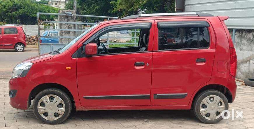 Maruti Suzuki Wagon R Vxi Amt, 2017, Petrol