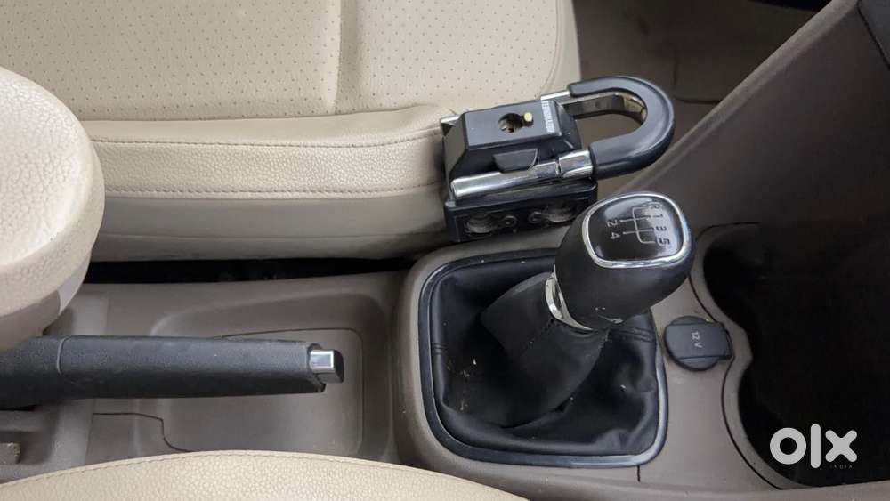 Skoda Rapid 1.6 Elegance Plus Mpi At, 2015, Petrol