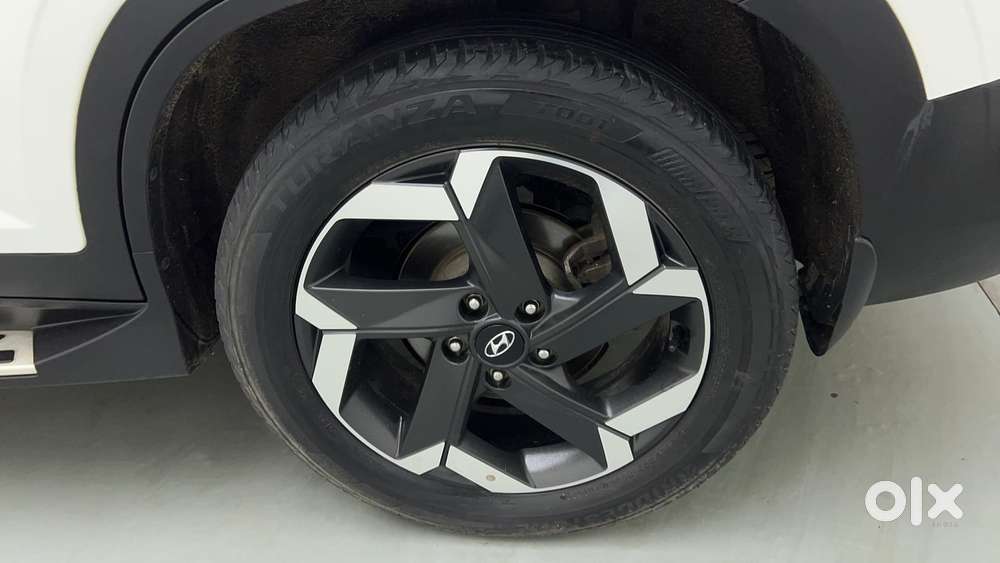 Hyundai Alcazar 2.0 Signature (o) Petrol At 6 Str, 2022, Petrol