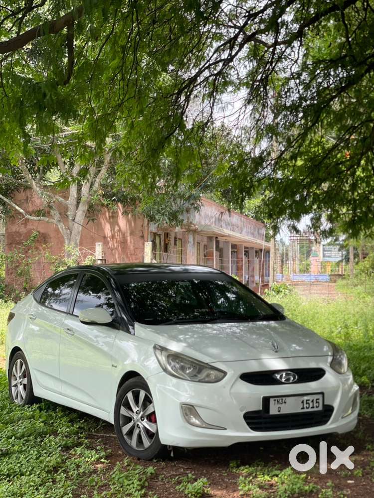 Hyundai Fluidic Verna 2013